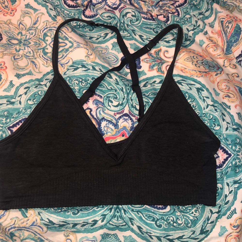 Lululemon Ebb to street bra size 2